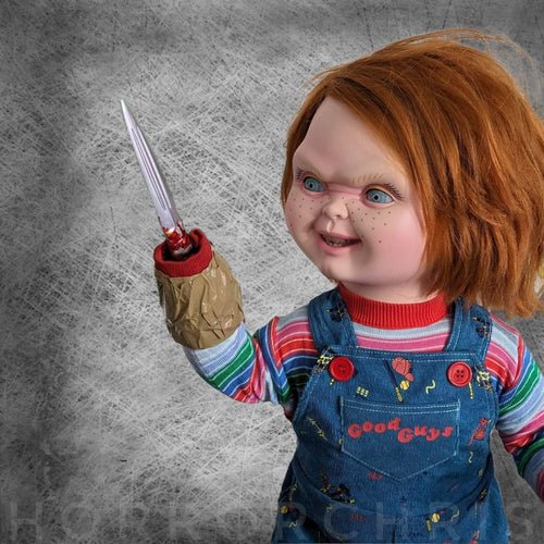 Chucky knife hand